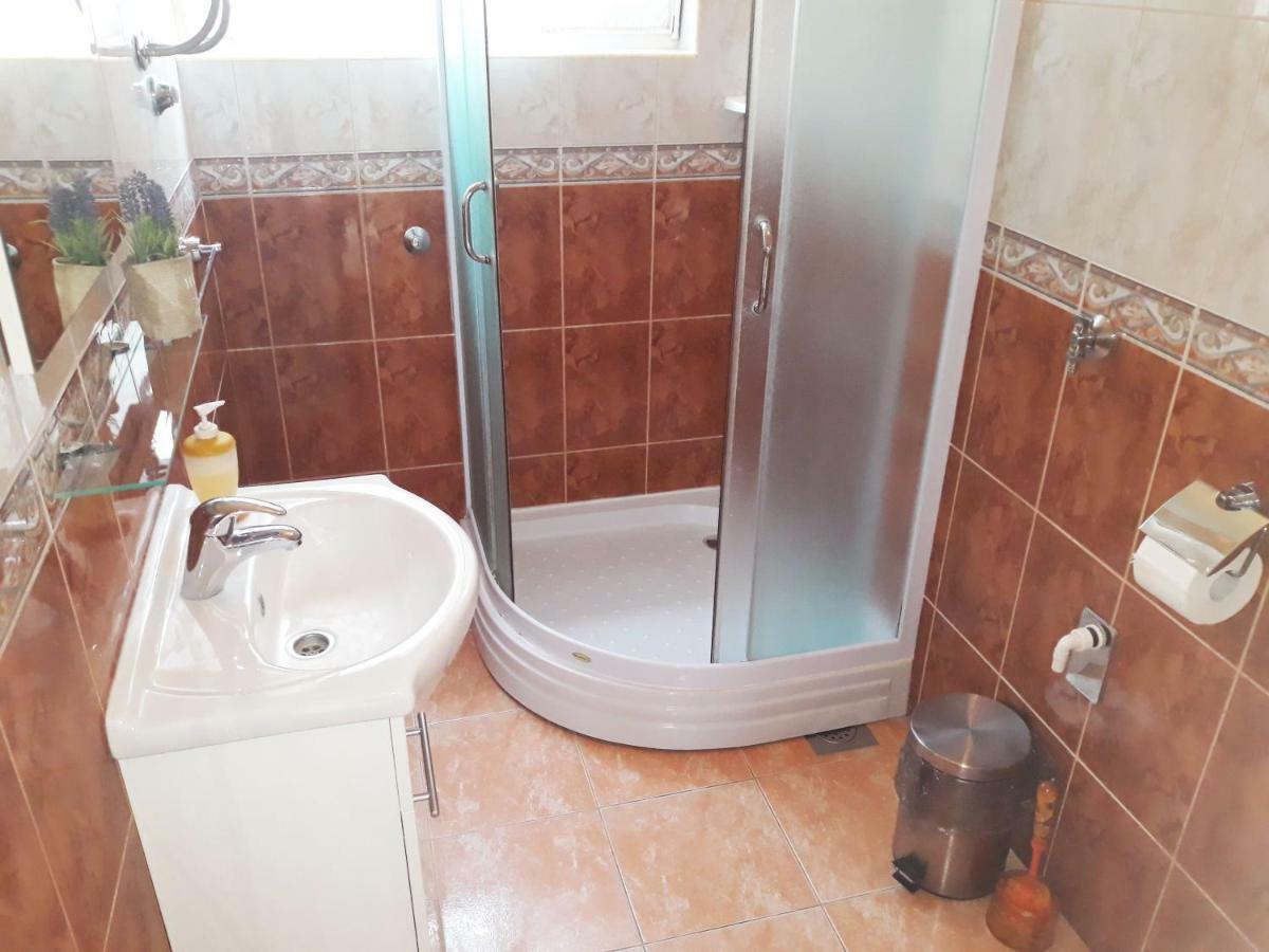 Apartments Carmen Vinisce Ngoại thất bức ảnh